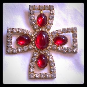 Crazy Cross pin 3.5”diam.W/oval stone on ea. arm